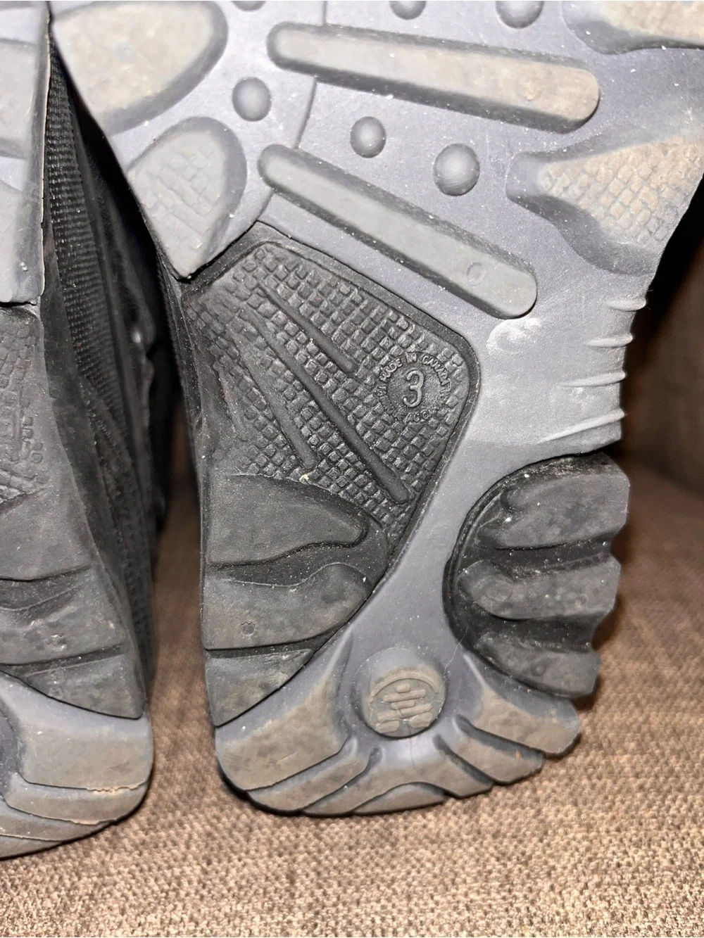Kamik Rocket winter boots boy's size 3